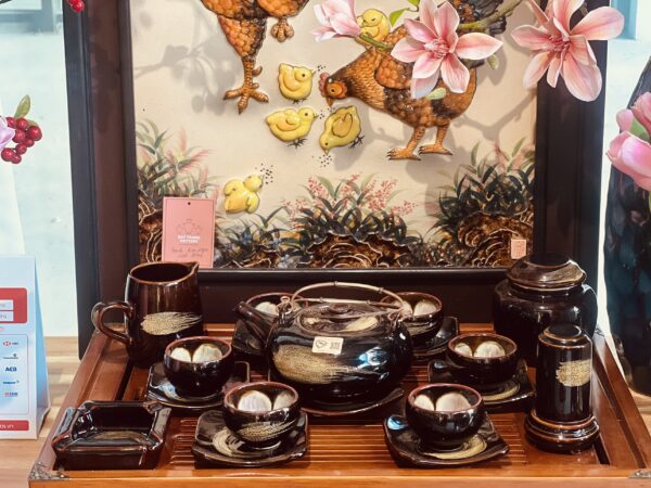BỘ ẤM CHÉN SIÊU HOA HỎA BIẾN TRONG LÒNG (BẸT)